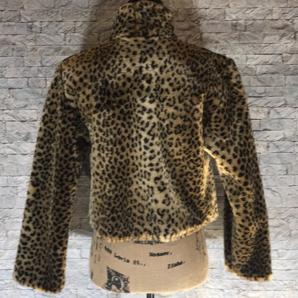 VIA | Faux Short Waisted Leopard Jacket | Small - Picture 3 of 5